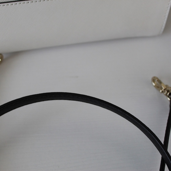 kate spade off white and cream handbag - Picture 5 of 5